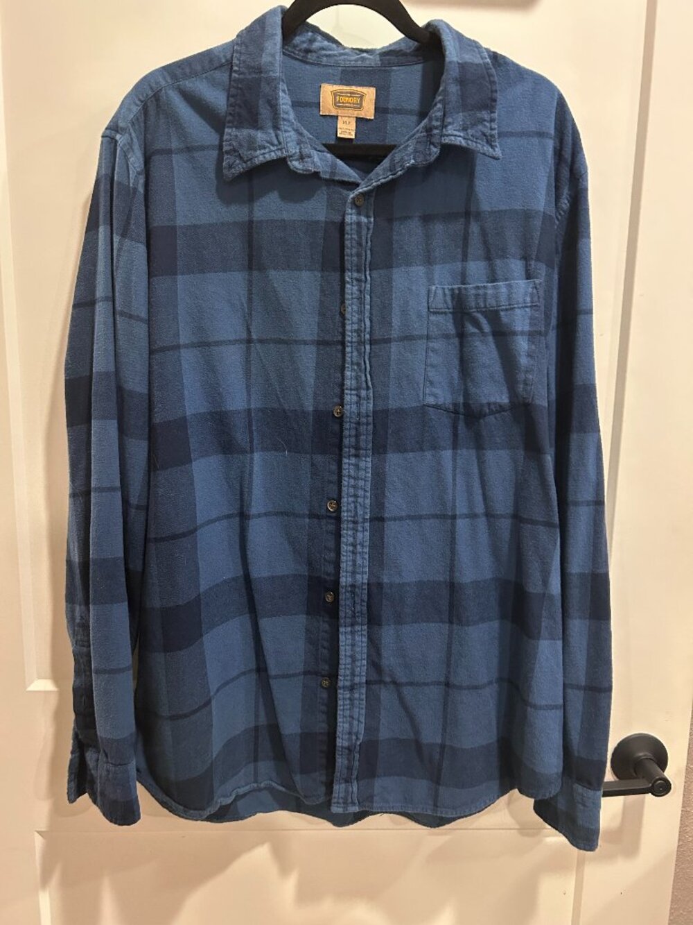 Foundry Supply Co Men’s XL Tall Blue Plaid Flannel Button-Up Shirt